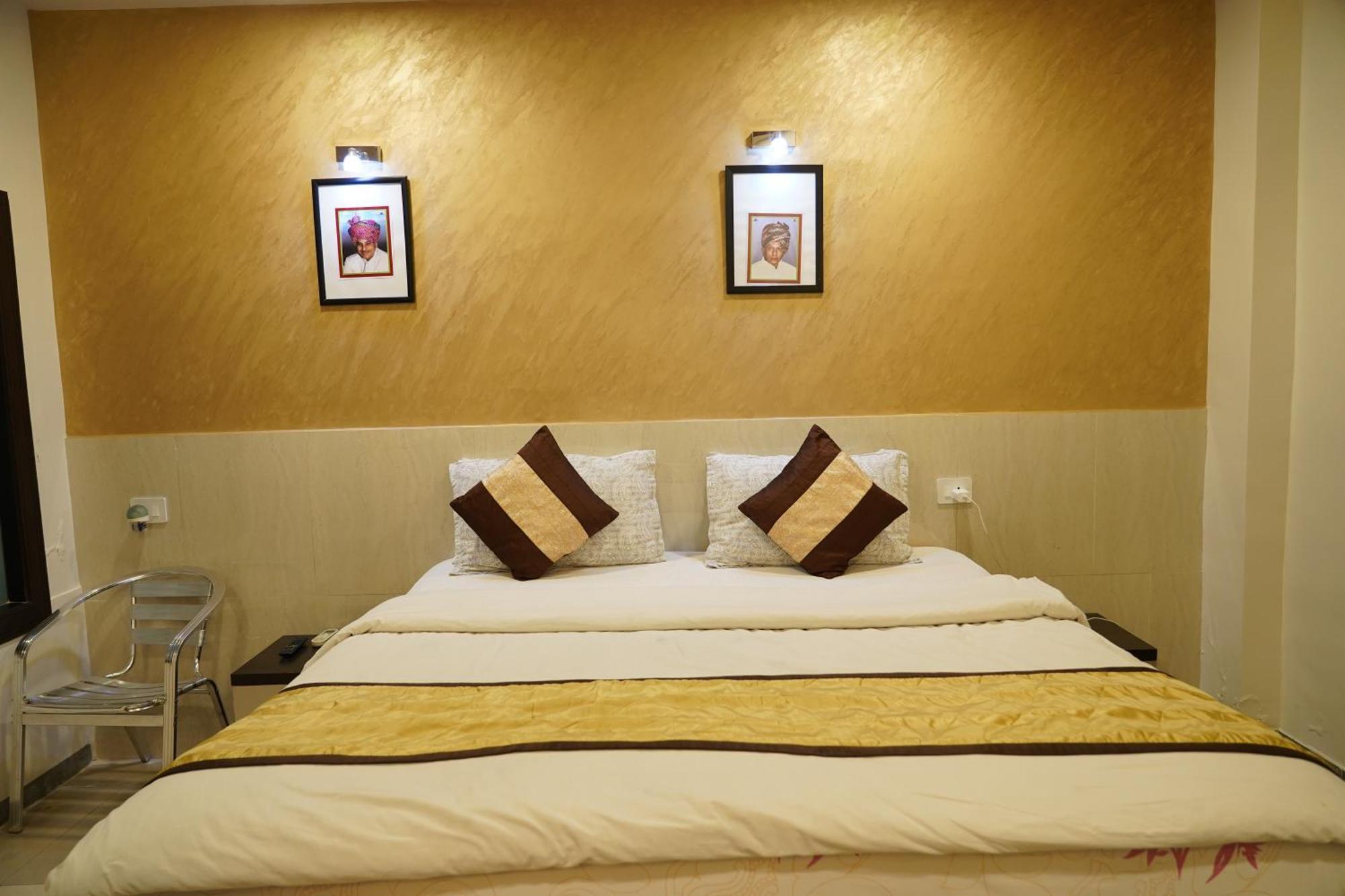 Marshall The Grand Hotel Ahmedabad Eksteriør bilde