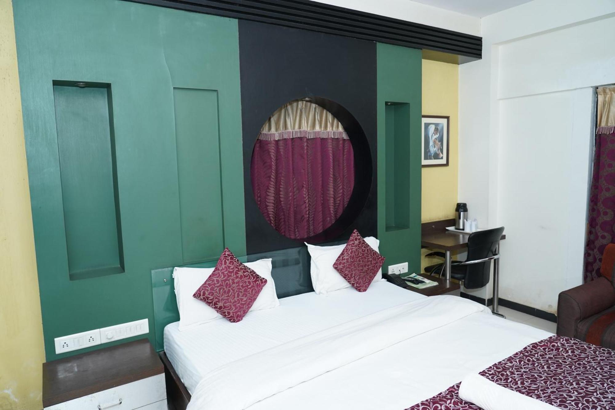 Marshall The Grand Hotel Ahmedabad Eksteriør bilde